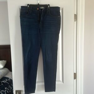 Madewall 10” High rise skinny size 31